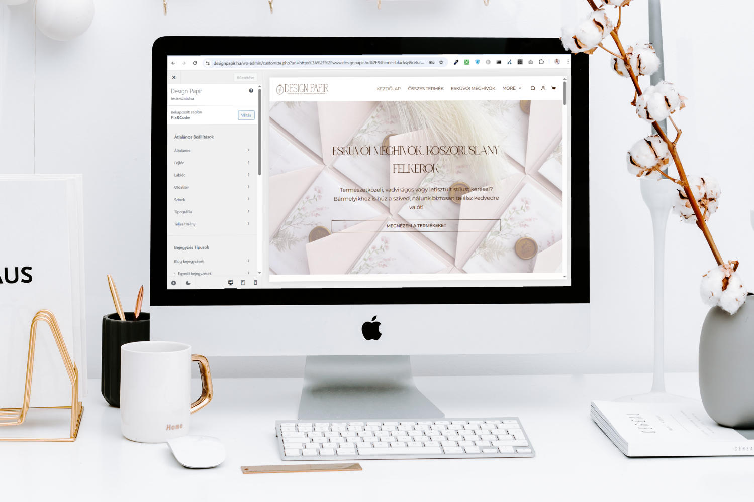 A WordPress sablon beállítási lehetőségei a Testreszabás menüből érhetőek el és a Testreszabás menü lehetőségei sablononként változóak.